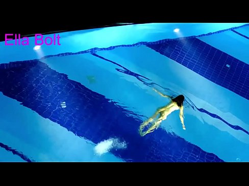❤️ Jeg kan ikke stoppe med at se, ung blondine fanget i at svømme nøgen i ELLA BOLT resort pool ❤ Porno at da.osagoassist.ru ❌️❤